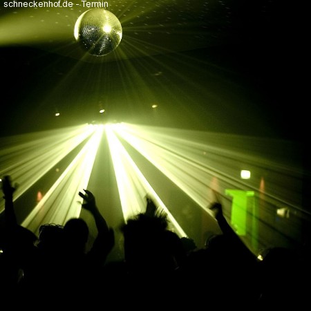 Dub Club: 15 Jahre Senzi Sound Werbeplakat